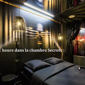 Avec Nuit Insolite Au Dandy Et Jacuzzi Privatise (adults Only) Hotel miłości