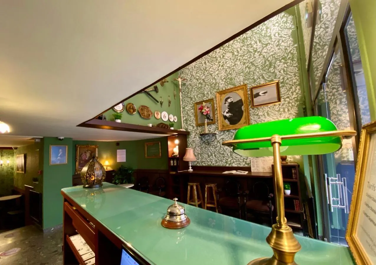 Walled Off Hotel Paris