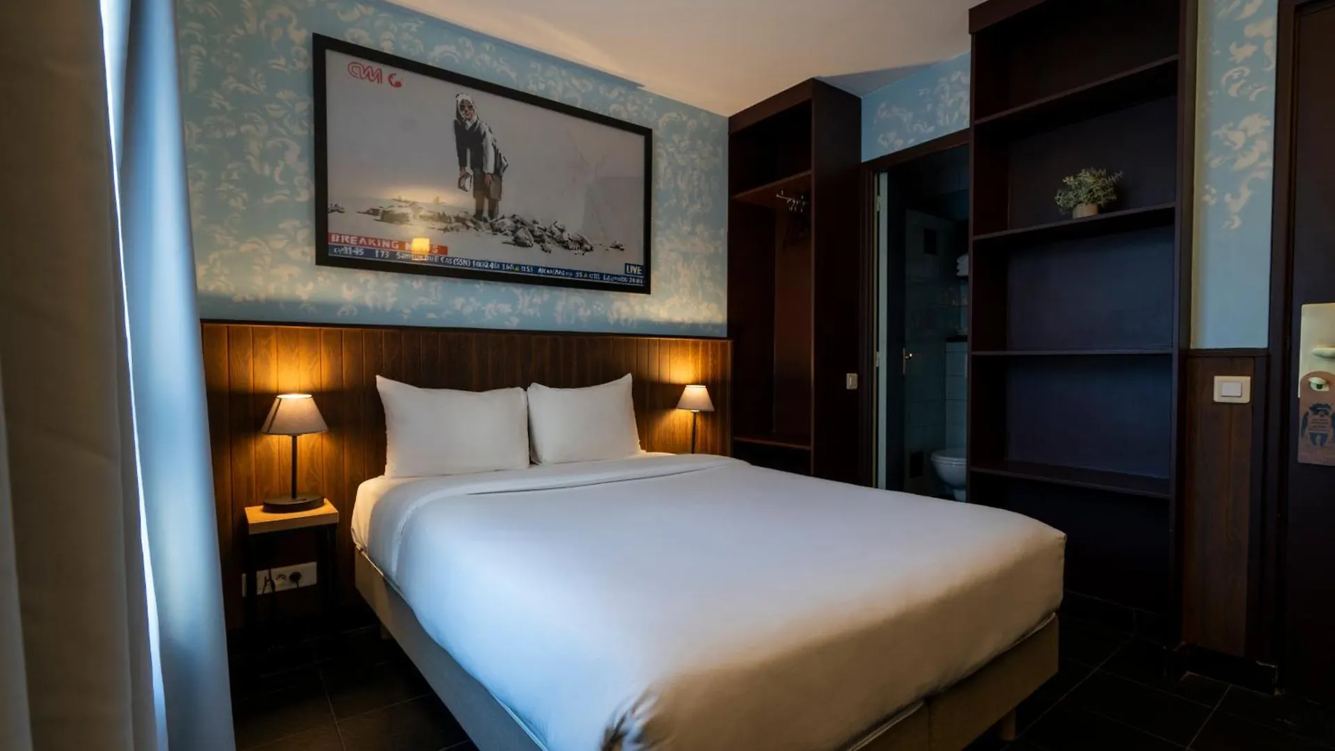Walled Off Hotel Paris